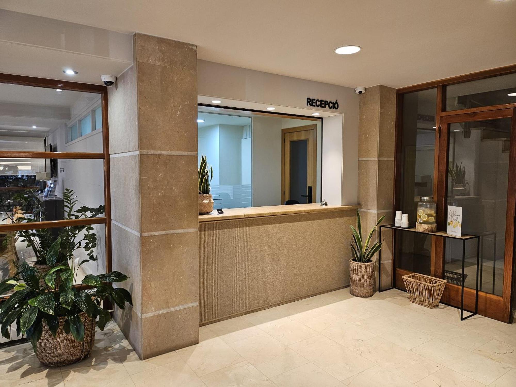 Hotel Estel بيرغا المظهر الخارجي الصورة